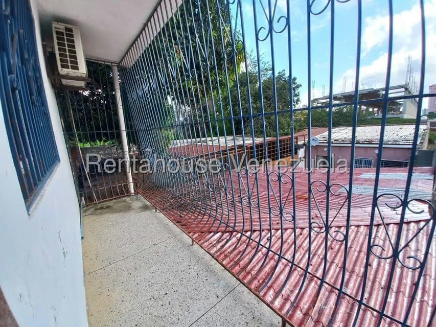 Comercial (Local Comercial) en Venta en Centro, Lara - 36