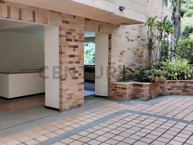 Apartamento en venta en Urbanizacion Miranda, duplex de 224m2 AH - 4