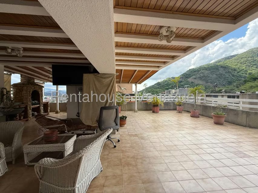 Apartamento (Penthouse) en Venta en Terrazas del Avila, Distrito Metropolitano - 11