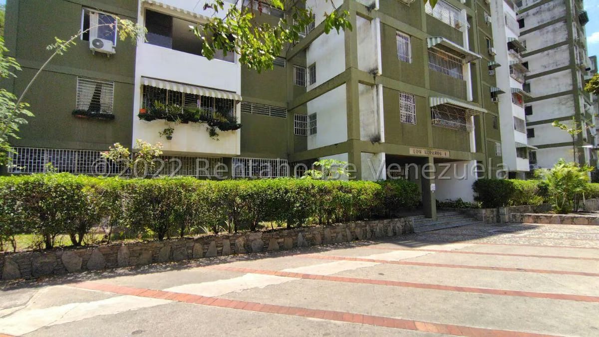 APARTAMENTO EN VENTA SELENE MARIN MLS#23-542