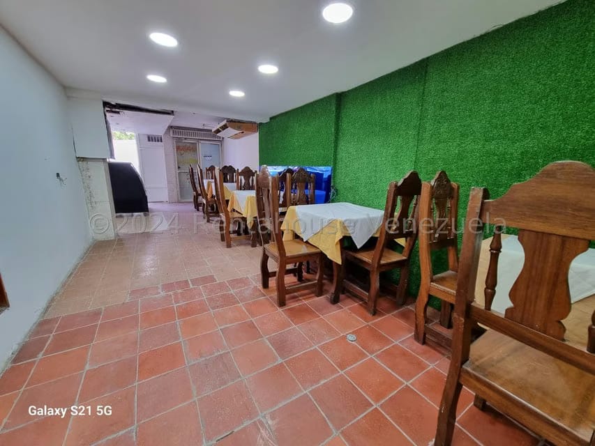 Negocios y Empresas (Alimentos y Bebidas) en Venta en Mamo, Vargas - 24