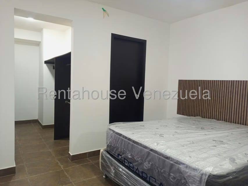 Apartamento (1 Nivel) en Alquiler en Bellas Artes, Zulia - 12