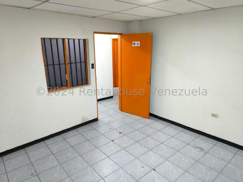 Comercial (Oficina) en Alquiler en Parroquia La Candelaria, Distrito Metropolitano - 11