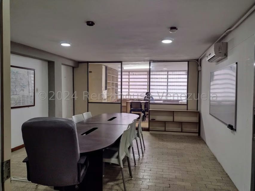 Comercial (Local Comercial) en Venta en Parroquia Santa Rosalia, Distrito Metropolitano - 12