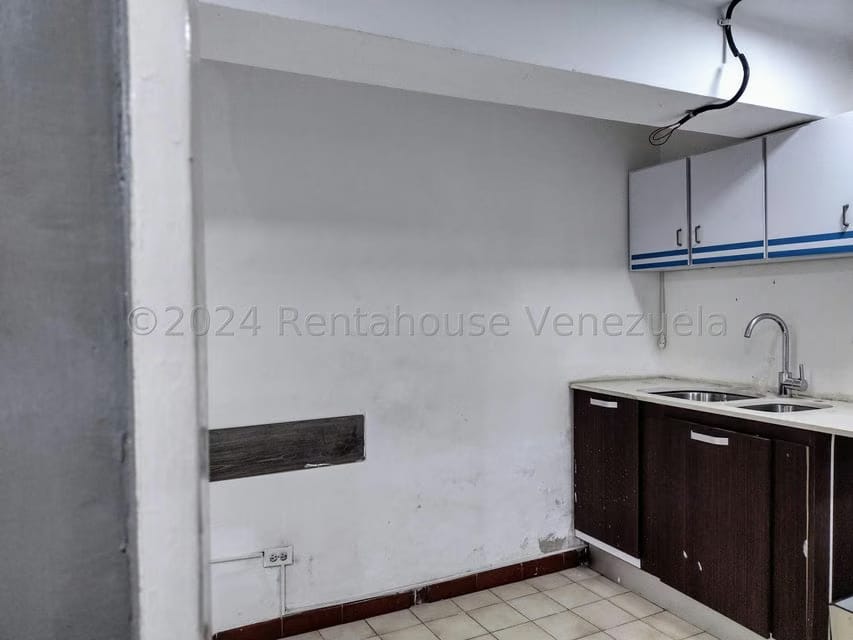 Comercial (Local Comercial) en Venta en Parroquia Santa Rosalia, Distrito Metropolitano - 6