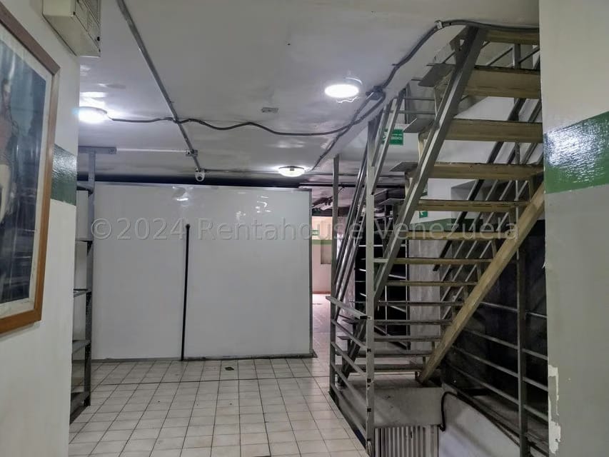 Comercial (Local Comercial) en Venta en Parroquia Santa Rosalia, Distrito Metropolitano - 9