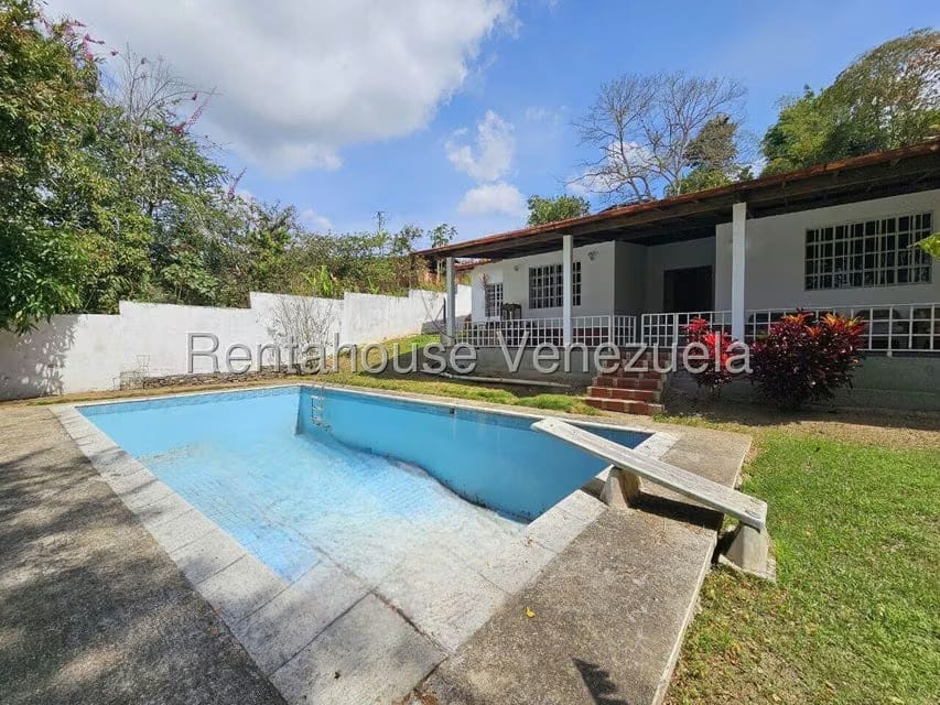 Casa (1 Nivel) en Venta en Gavilan, Distrito Metropolitano - 28