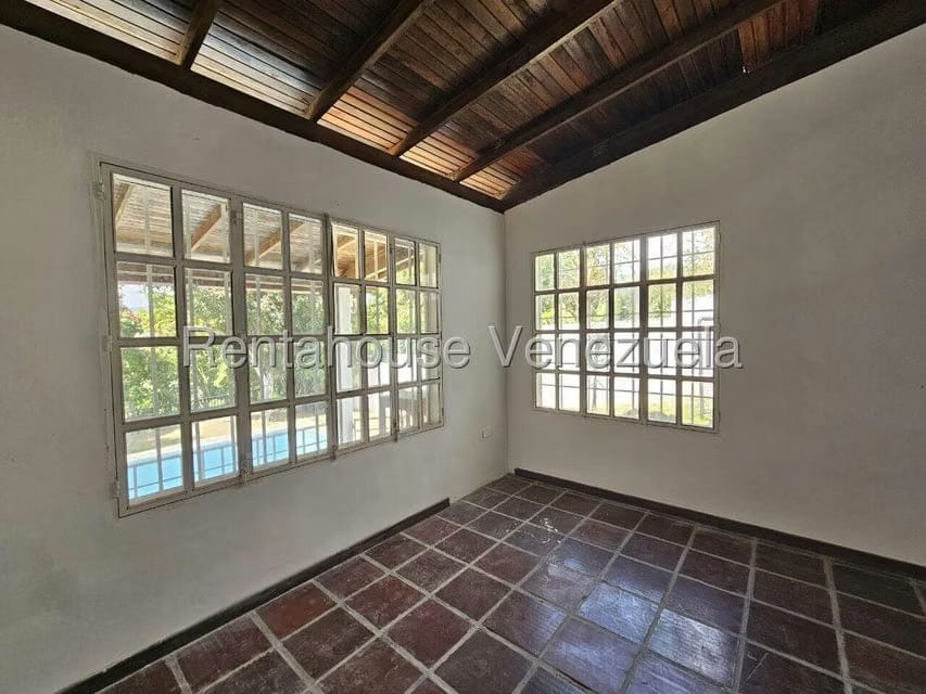 Casa (1 Nivel) en Venta en Gavilan, Distrito Metropolitano - 36