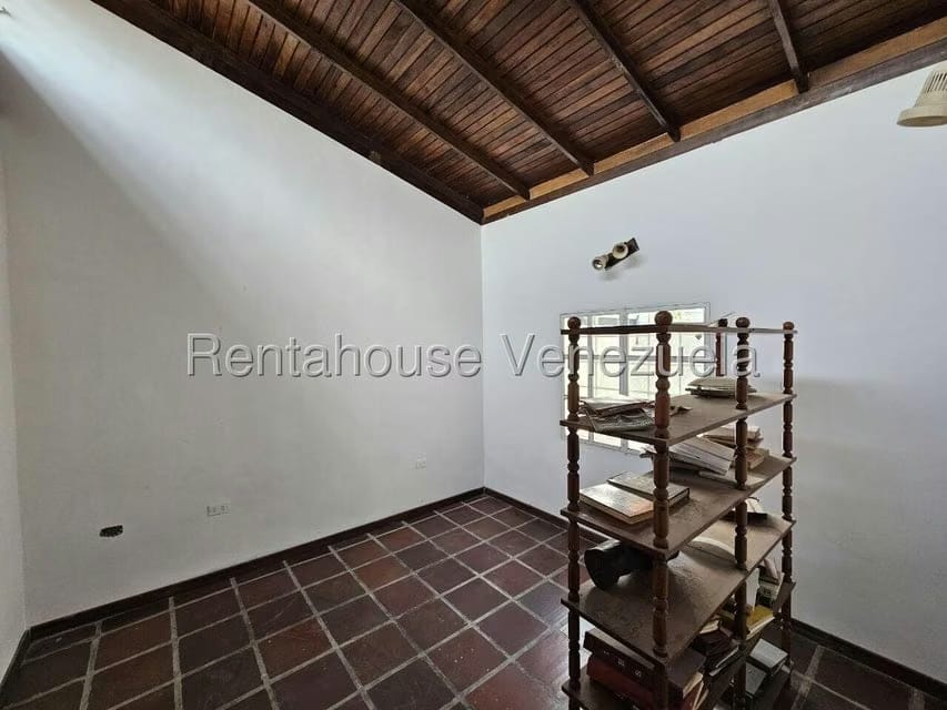 Casa (1 Nivel) en Venta en Gavilan, Distrito Metropolitano - 42