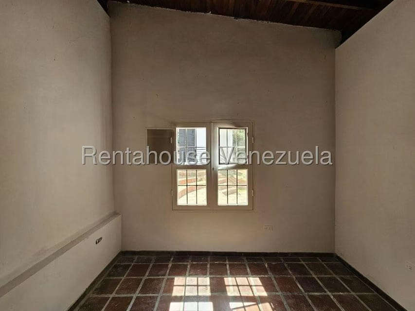 Casa (1 Nivel) en Venta en Gavilan, Distrito Metropolitano - 59