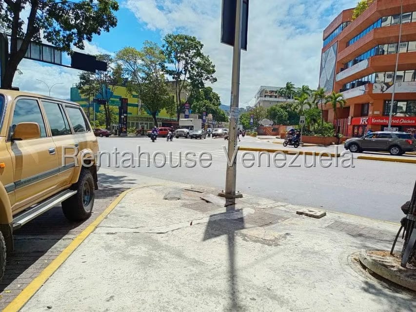 Comercial (Oficina) en Alquiler en Los Ruices, Distrito Metropolitano - 14