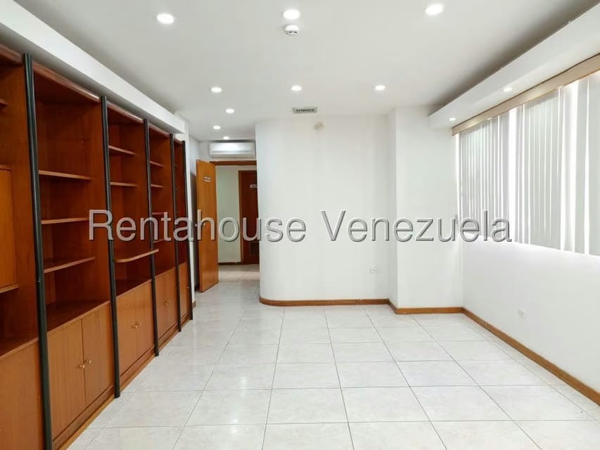 Comercial (Oficina) en Alquiler en Los Ruices, Distrito Metropolitano - 5