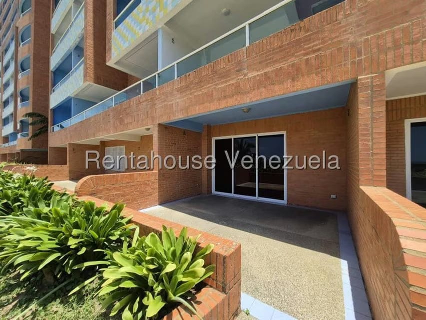 Apartamento (1 Nivel) en Venta en Tucacas, Falcon - 2