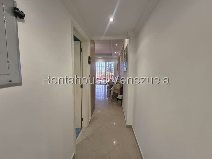 Apartamento (1 Nivel) en Venta en Tucacas, Falcon - 21