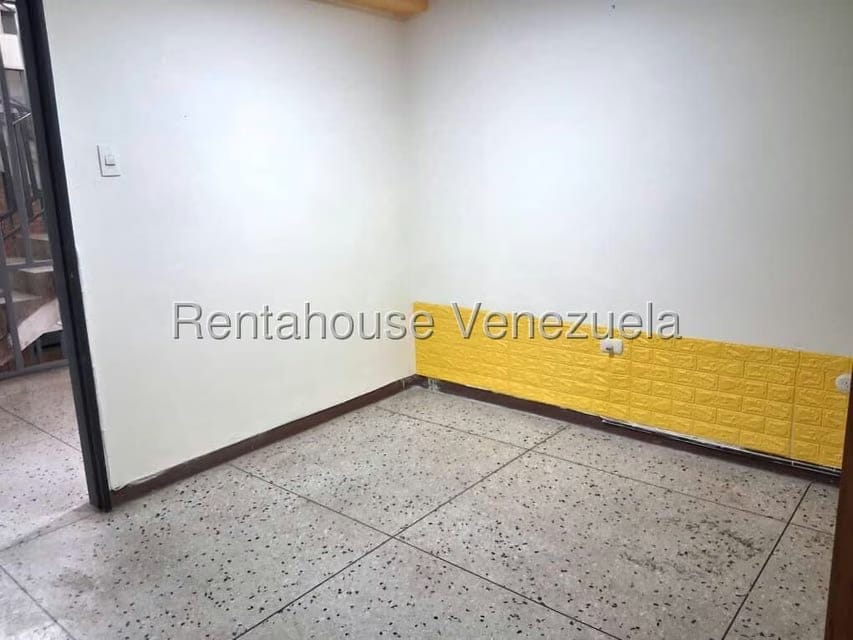 Comercial (Oficina) en Alquiler en Centro, Lara - 17