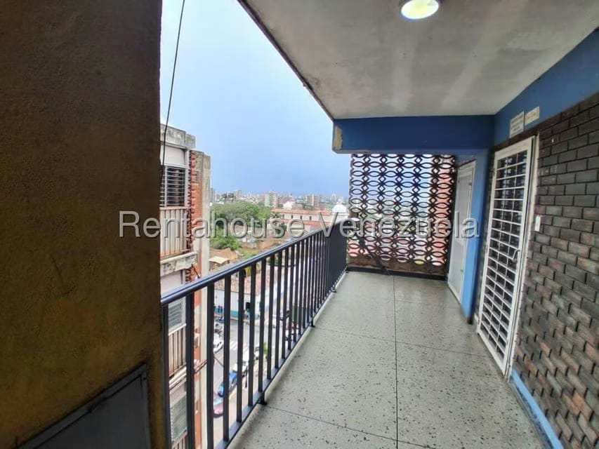 Comercial (Oficina) en Alquiler en Centro, Lara - 4