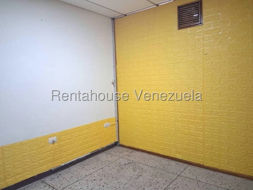 Comercial (Oficina) en Alquiler en Centro, Lara - 8