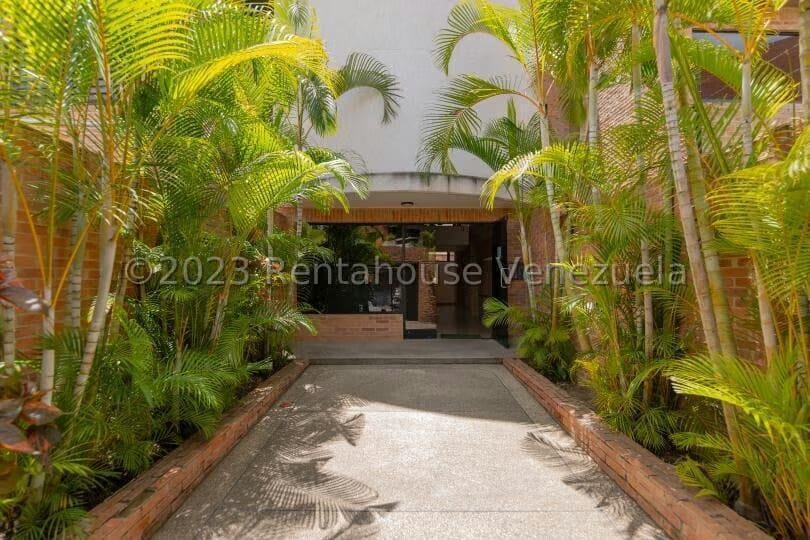 Apartamento (1 Nivel) en Venta en La Tahona, Distrito Metropolitano - 2