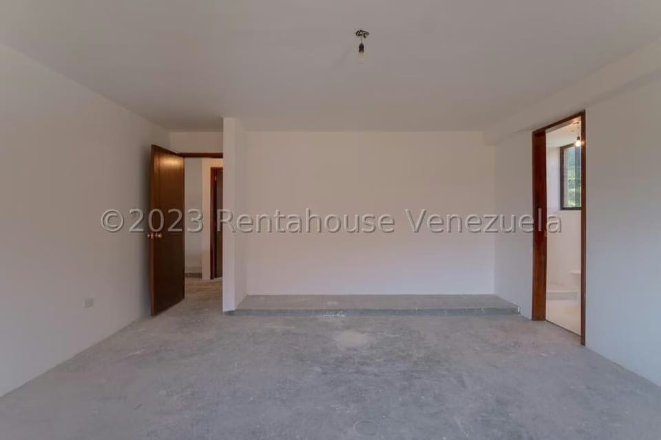Apartamento (1 Nivel) en Venta en La Tahona, Distrito Metropolitano - 32