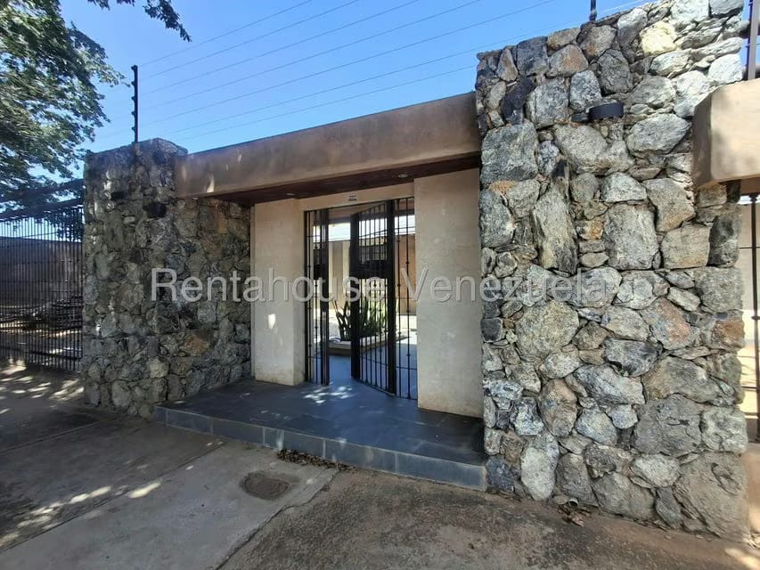 Casa (1 Nivel) en Venta en Costa Azul, Nueva Esparta - 3