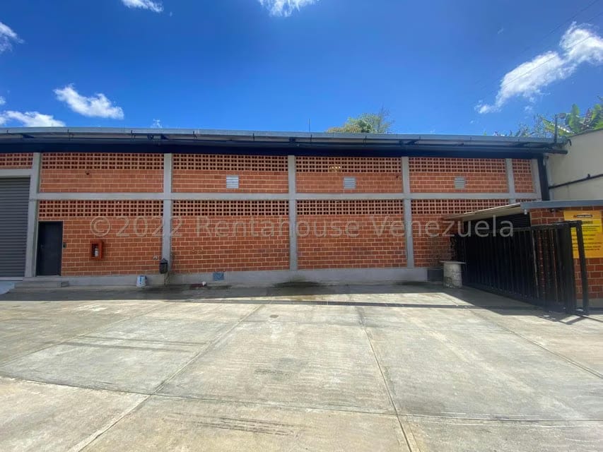 Comercial (Local Comercial) en Venta en Parcelamiento El Prado, Miranda - 4