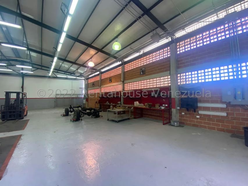 Comercial (Local Comercial) en Venta en Parcelamiento El Prado, Miranda - 8