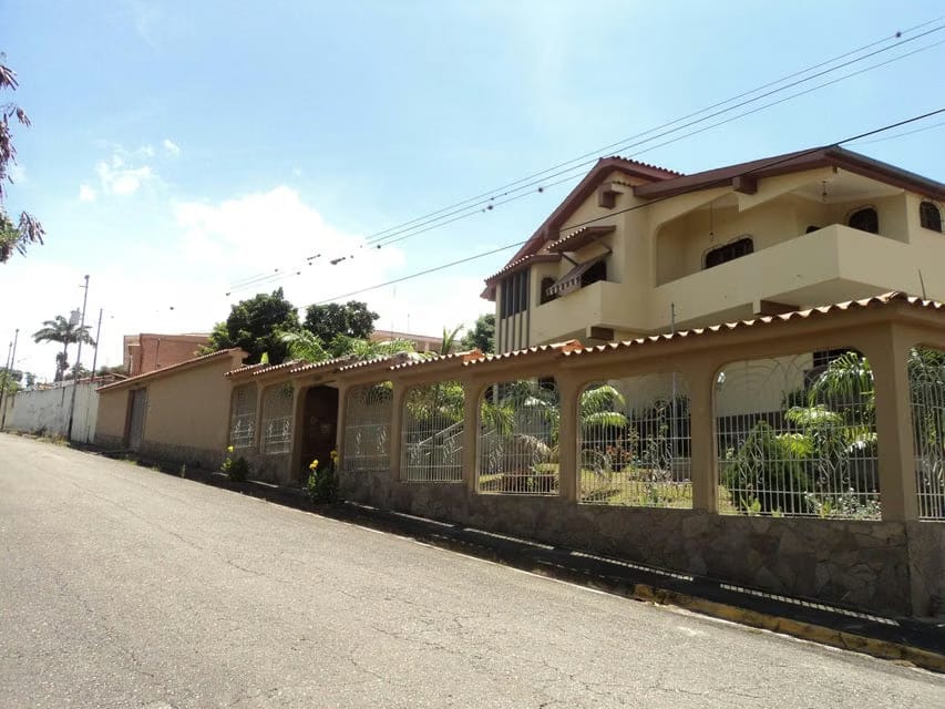 Casa (Multipes Niveles) en Venta en Santa Elena, Lara - 80