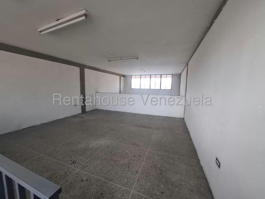 Comercial (Local Comercial) en Alquiler en Centro, Portuguesa - 3