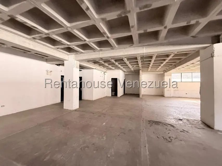 Comercial (Galpon - Deposito) en Alquiler en La Yaguara, Distrito Metropolitano - 17