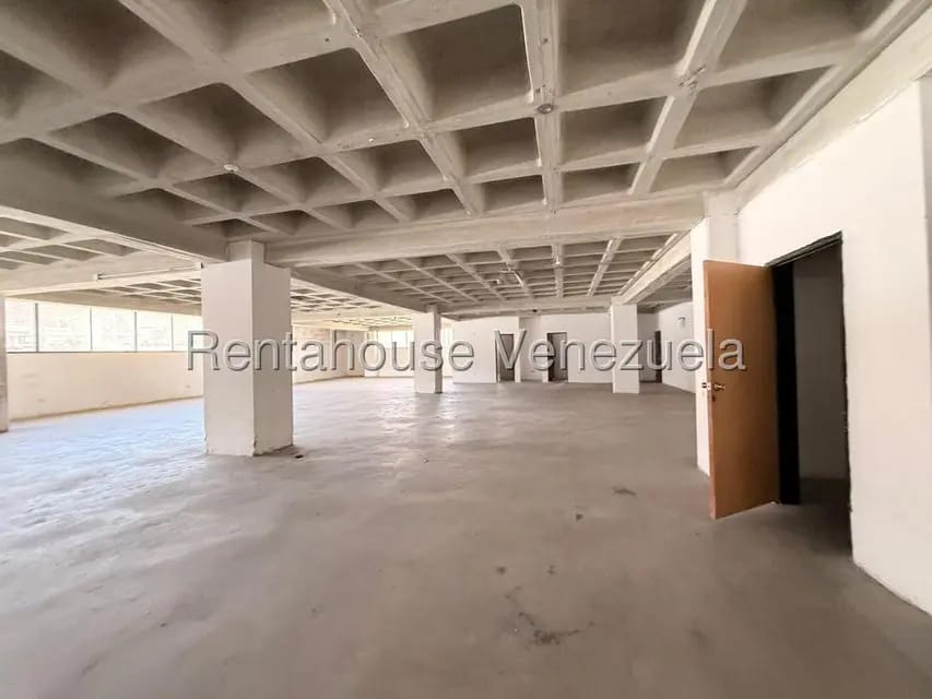 Comercial (Galpon - Deposito) en Alquiler en La Yaguara, Distrito Metropolitano - 6