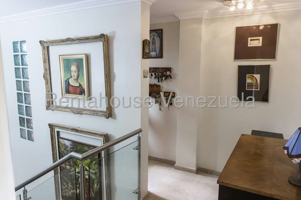 Townhouse (Duplex) en Venta en La Union, Distrito Metropolitano - 18