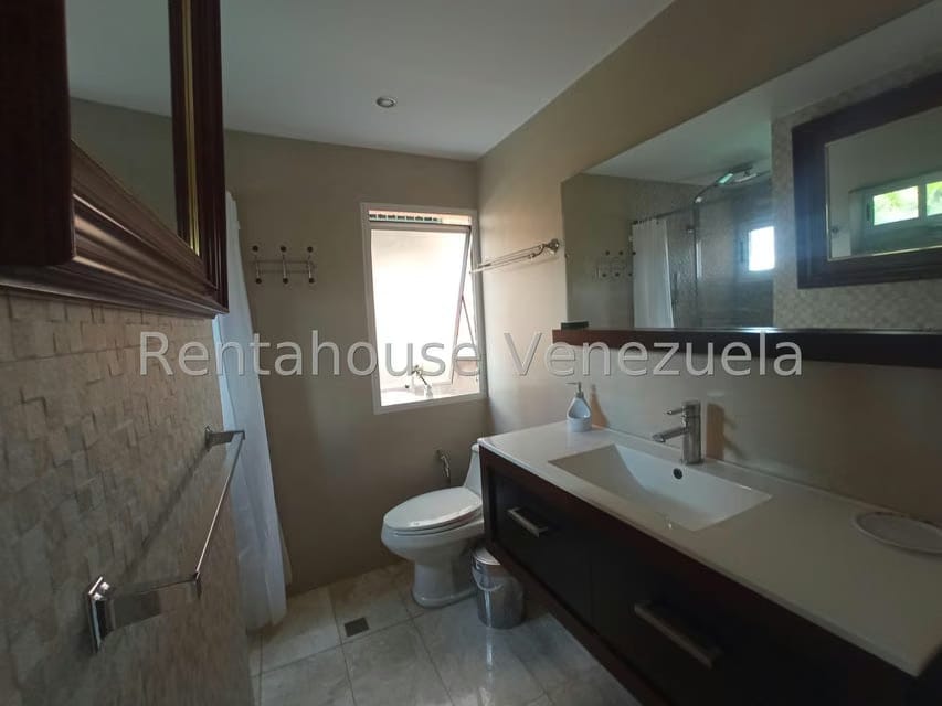 Townhouse (Duplex) en Venta en La Union, Distrito Metropolitano - 20