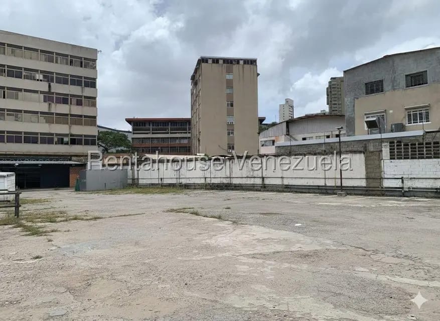 Terreno (Comercial) en Venta en Boleita Sur, Distrito Metropolitano - 3