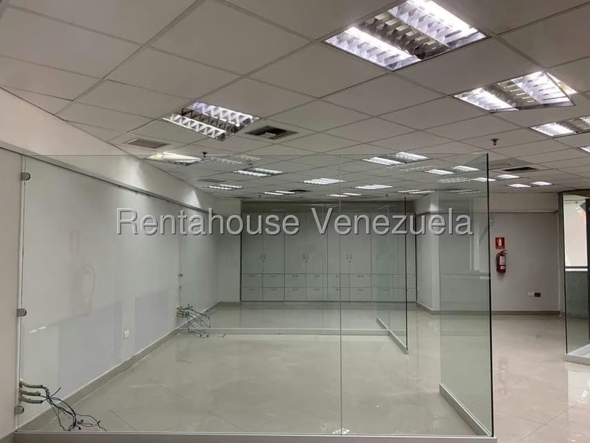 Comercial (Local Comercial) en Alquiler en Boleita Norte, Distrito Metropolitano - 11