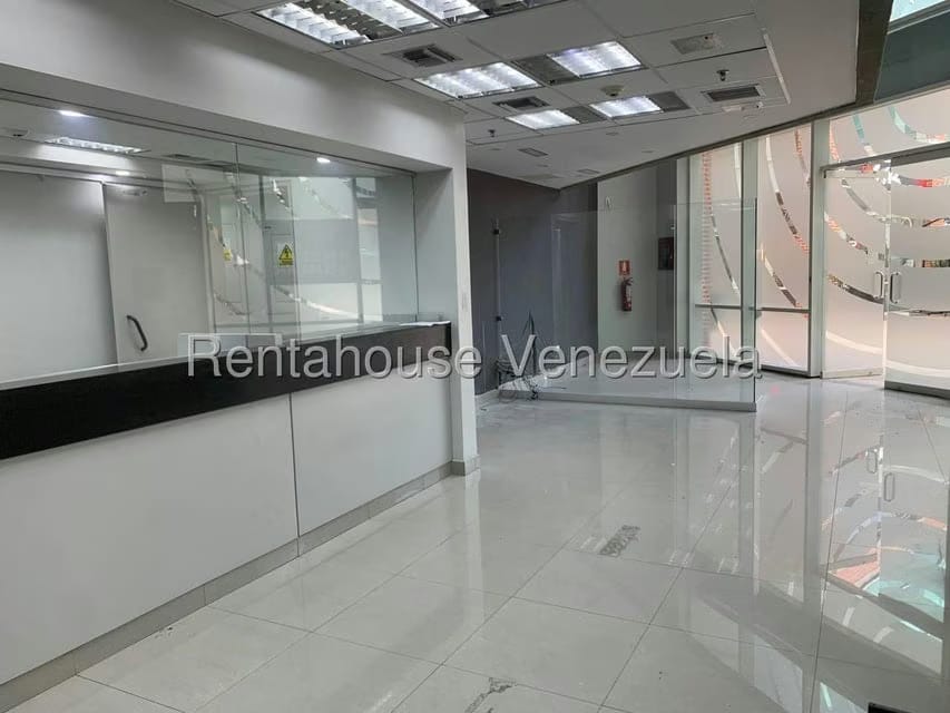 Comercial (Local Comercial) en Alquiler en Boleita Norte, Distrito Metropolitano - 4
