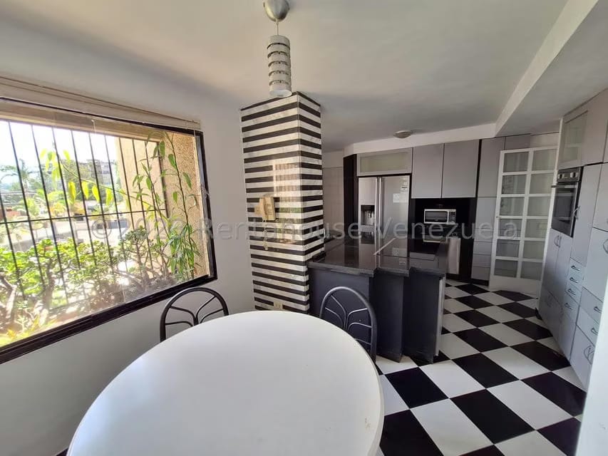 Apartamento (1 Nivel) en Venta en Los Naranjos del Cafetal, Distrito Metropolitano - 12