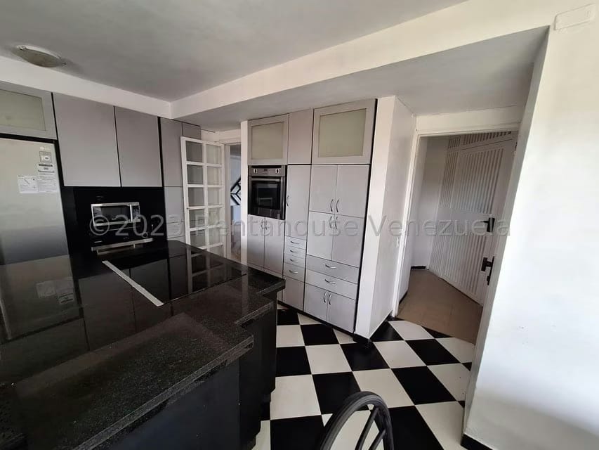 Apartamento (1 Nivel) en Venta en Los Naranjos del Cafetal, Distrito Metropolitano - 13