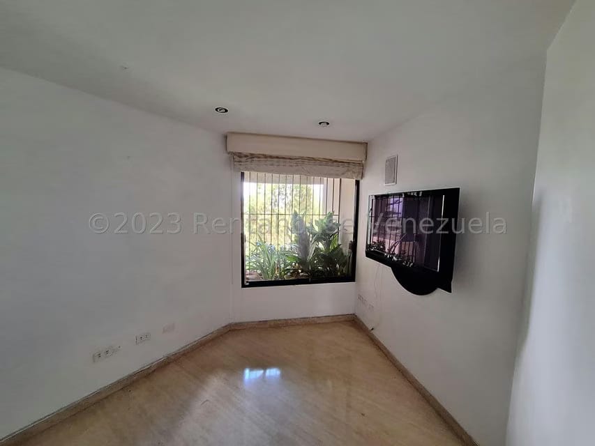 Apartamento (1 Nivel) en Venta en Los Naranjos del Cafetal, Distrito Metropolitano - 31
