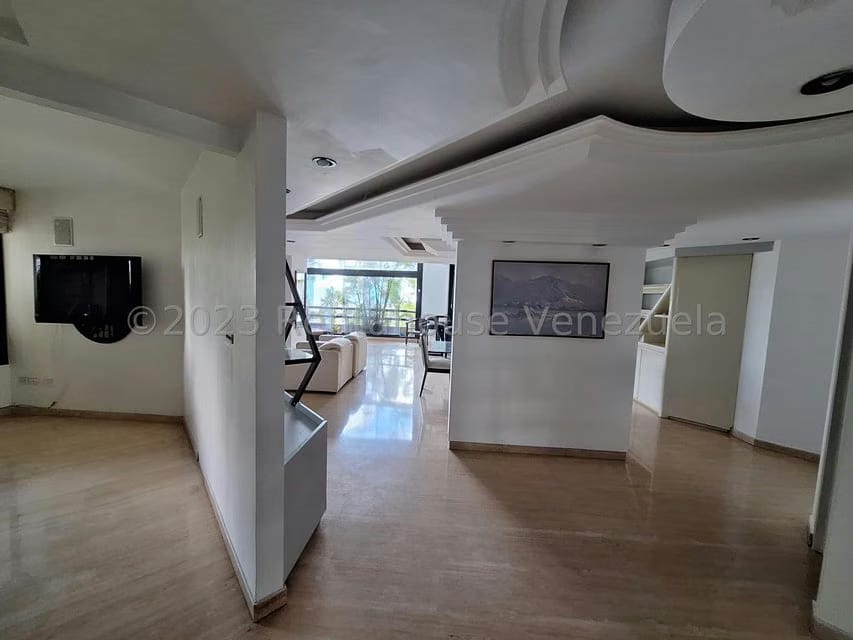 Apartamento (1 Nivel) en Venta en Los Naranjos del Cafetal, Distrito Metropolitano - 32