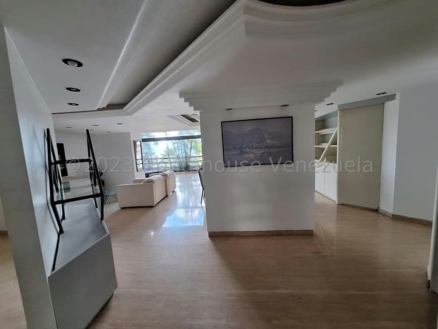 Apartamento (1 Nivel) en Venta en Los Naranjos del Cafetal, Distrito Metropolitano - 9