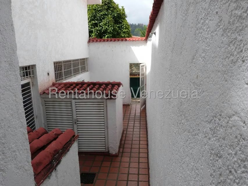 Anexo (1 Nivel) en Alquiler en La Tahona, Distrito Metropolitano - 23