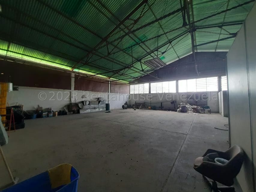 Comercial (Galpon - Deposito) en Venta en Zona Industrial, Guarico - 13