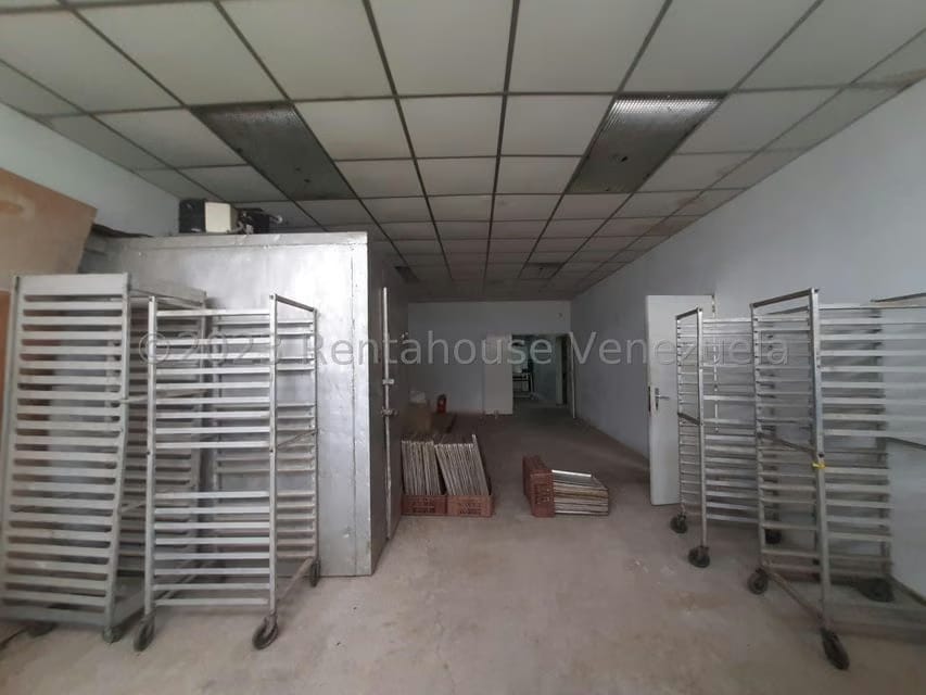 Comercial (Galpon - Deposito) en Venta en Zona Industrial, Guarico - 7