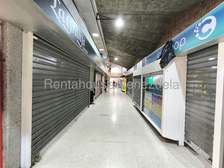 Comercial (Local Comercial) en Alquiler en Caurimare, Distrito Metropolitano - 5