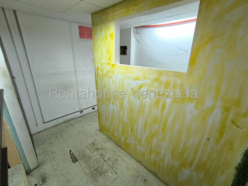 Comercial (Local Comercial) en Alquiler en Caurimare, Distrito Metropolitano - 10