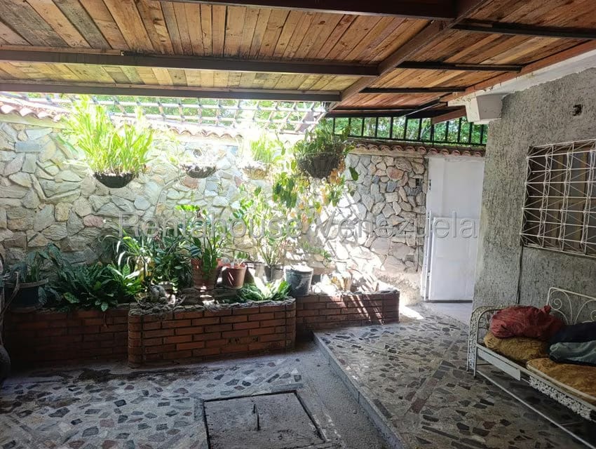 Casa (1 Nivel) en Venta en Conjunto Residencial Palo Negro, Aragua - 31