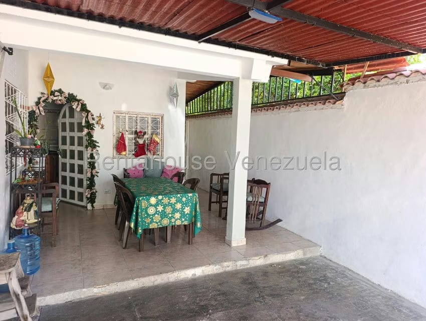 Casa (1 Nivel) en Venta en Conjunto Residencial Palo Negro, Aragua - 35