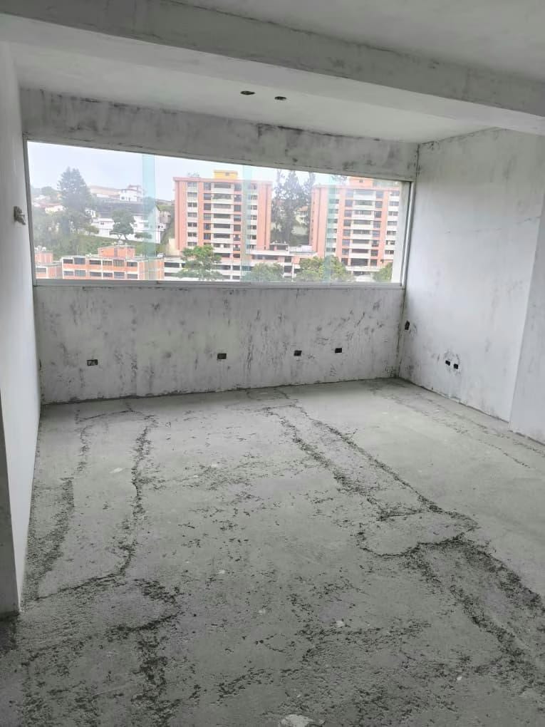Townhouse Dúplex en Venta - Obra Gris - Urb. El Retiro - San Antonio de Los Altos - Estado Miranda - 8