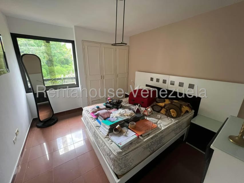 Apartamento (1 Nivel) en Alquiler en Miranda, Distrito Metropolitano - 17