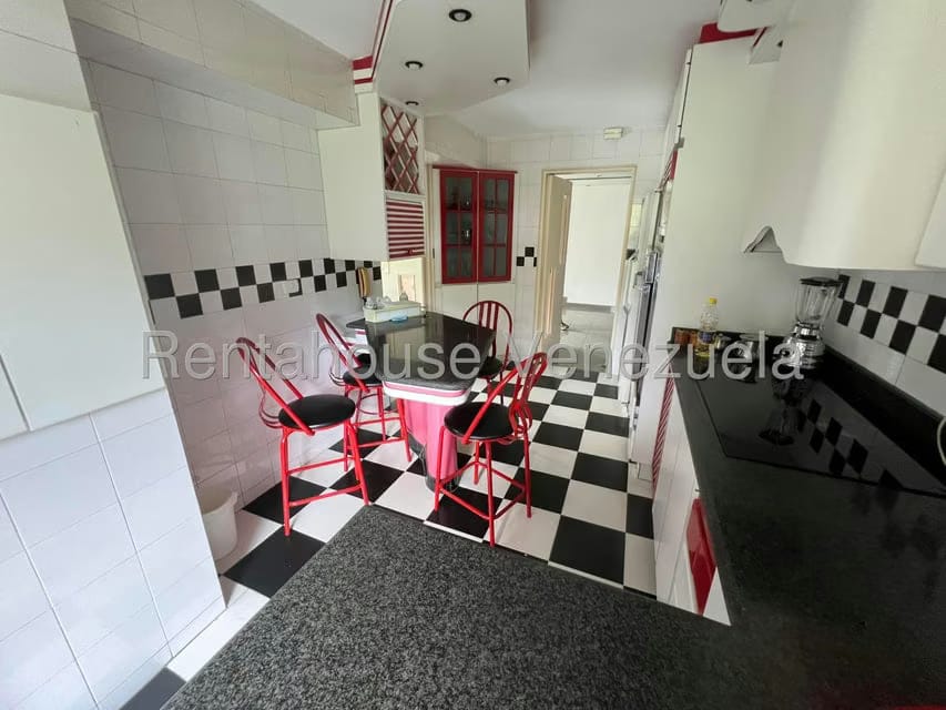 Apartamento (1 Nivel) en Alquiler en Miranda, Distrito Metropolitano - 10